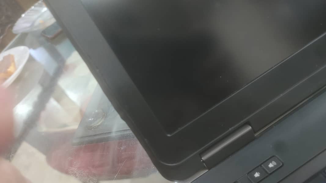 Dell Latitude e6540 (i7): Perfect for Gaming and Professional Work 14