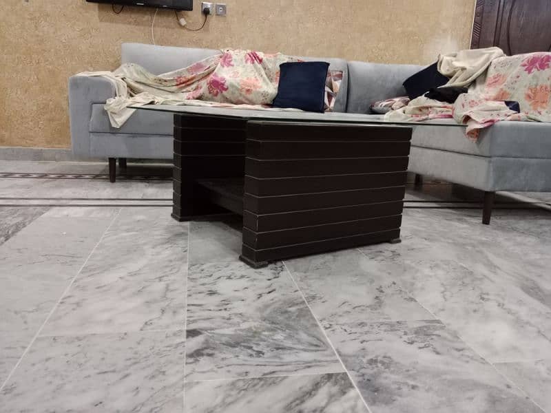 3 center tables 3