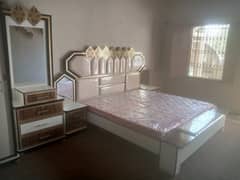 brand new 4 piece bed set with mattress