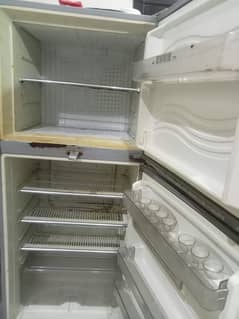 DAWLANCE Refrigerator