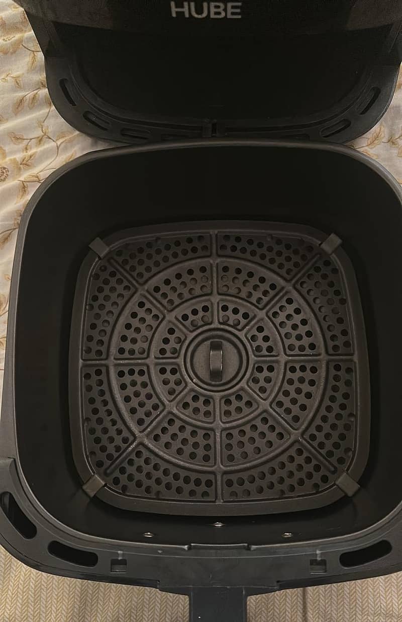 Cooking with the Hube 7 Litre Air Fryer - Healthier, Tastier, Easier! 8