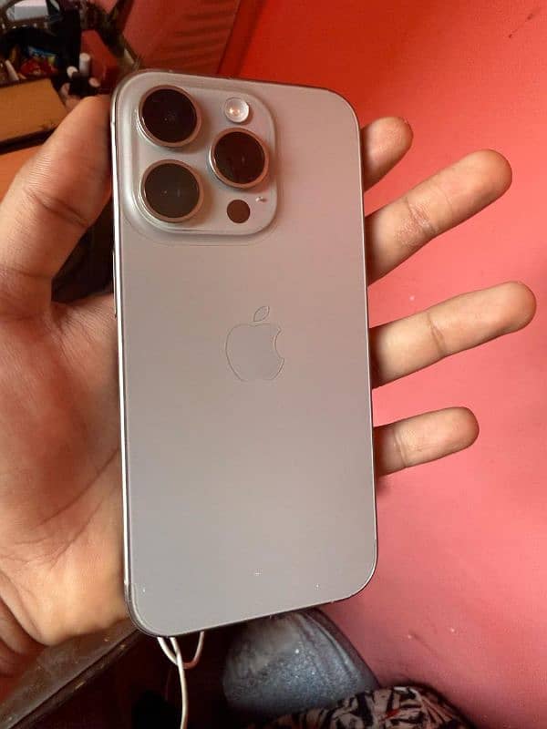 15 Pro 256gb JV with Box 2