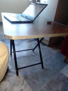 Excellent condition Multipurpose folding table wood material portable.