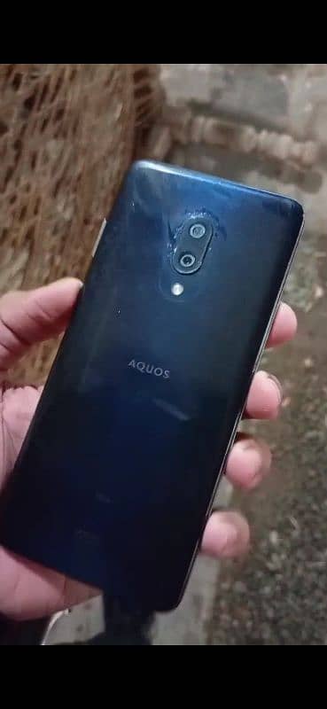 Aquos zero 2 5