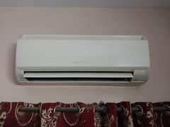 Mitsubishi Mr Slim 01 Ton AC