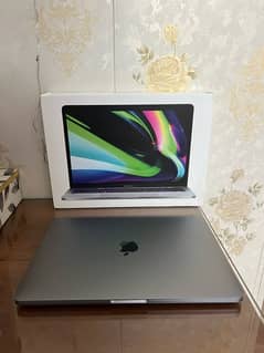 Apple Macbook Pro M2 2022