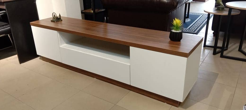LED Rack/TV Consol 1