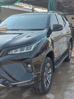 Toyota Fortuner Legender 2023