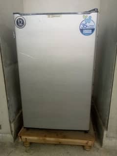 Dawlance Mini Freezer 9101-R