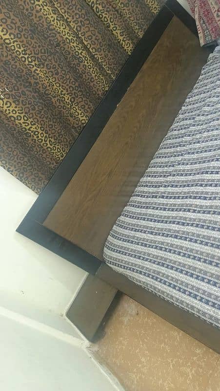 Habbit floor bed with mattress 0