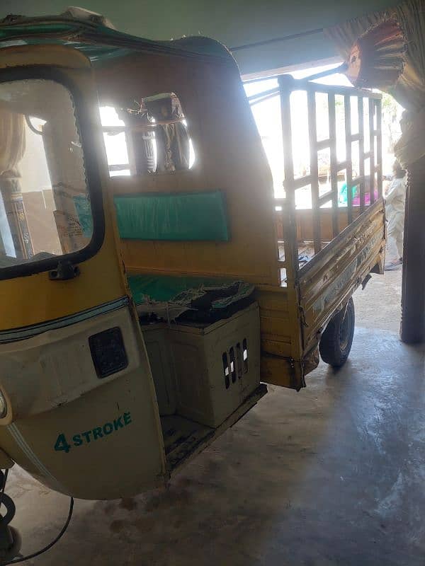 Teez Raftar Loader Rickshaw For Sale 1