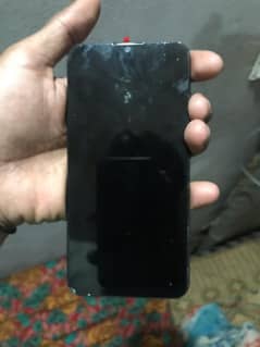 akyla mobile hai Vivo y11 finger print 3 gb 32. penal change hai