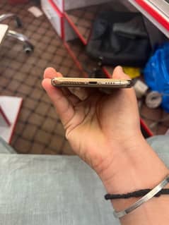 iphone 11pro max 256GB dual PTA with orignal cable