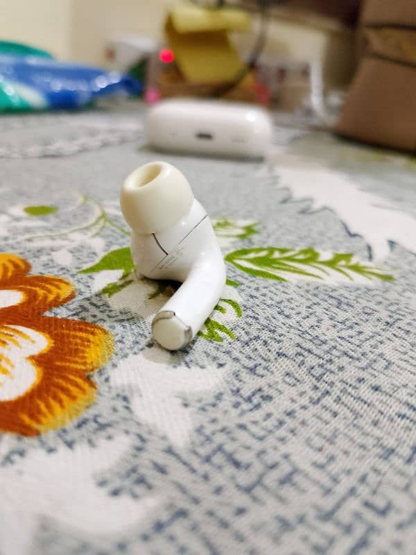 Apple Airpods Pro 2 3