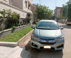 Honda Grace Hybrid 2015