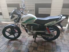 Honda CB125 F