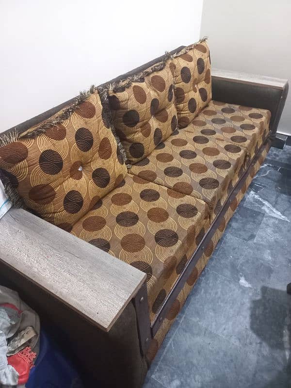3 and 2 seater sofa set 0