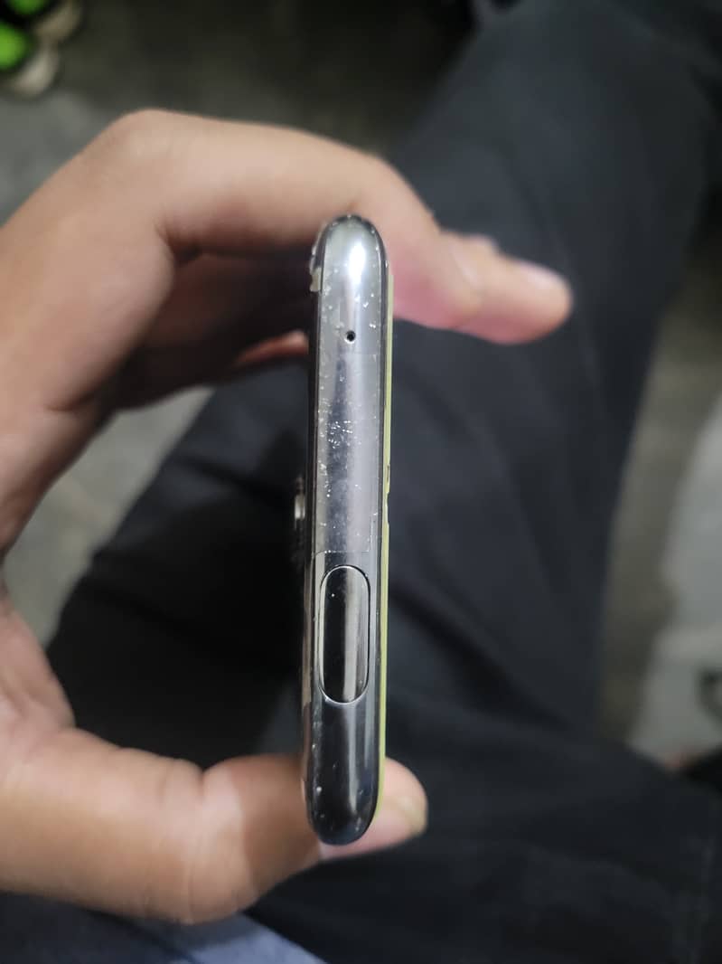 One Plus 7 Pro 5