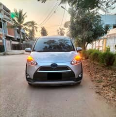 Toyota Sienta G-led Hybrid 2017