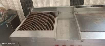 3in1 counter i. e griller,Frier and Hotplate.