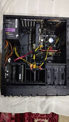 Core i7 4790 (3.60Ghz), Zotec GTX 960 2gb, 16gb DDR3 Ram & 128gb SSD