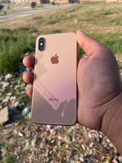 iphone XS non pta 64gbFactory unlocked lush conditionExchange possible