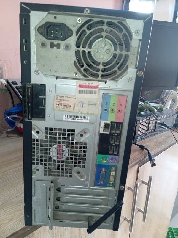 Gateway CPU 4gb ram 100 gb hard 1