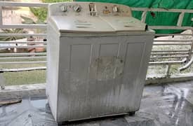 Used and Old Model Washing Mashin