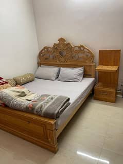 King Size Bed with King Size mattress