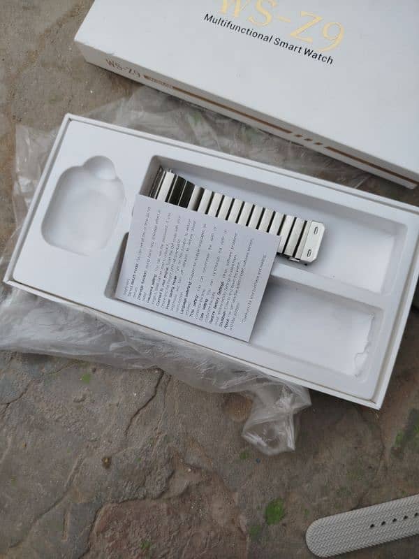 one day use bilkul ok watch zero scratches 1