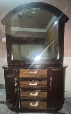 Dressing Table |