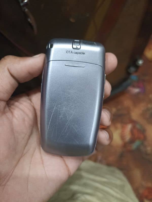 LG flip vx5400 3