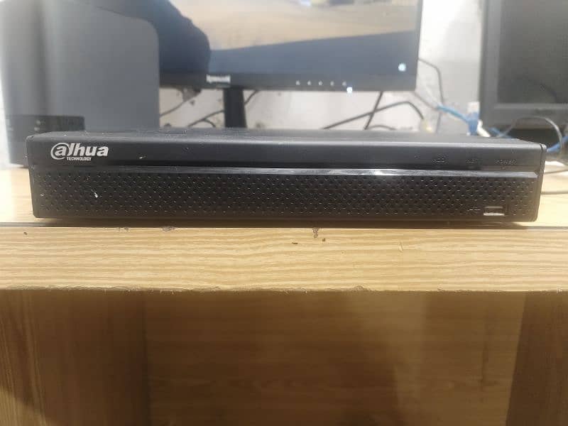 DVR 16 CHANNAL WITH 2 TB HDD 2