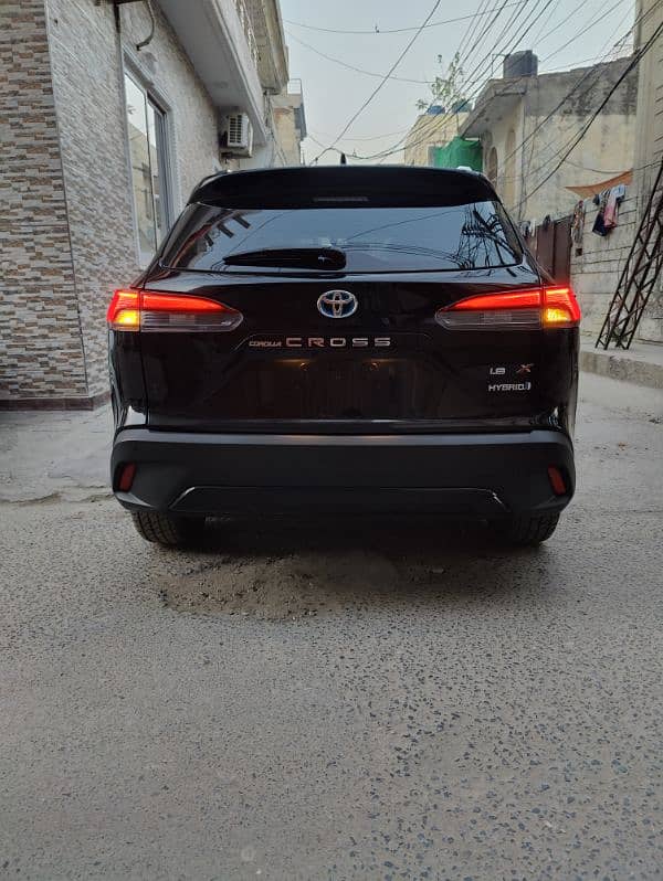 Toyota Corolla Cross HEV X 2024 3