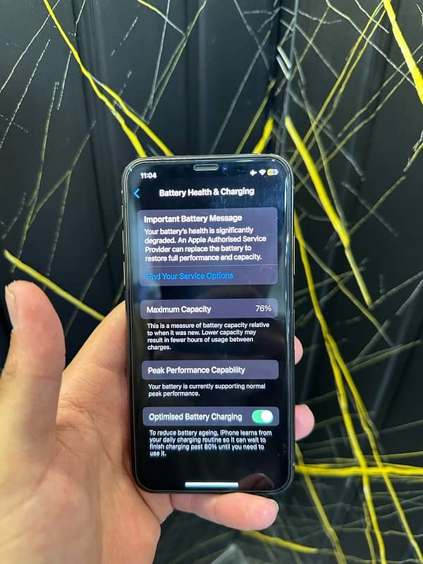 iPhone XS Gold Factory Unlock 9