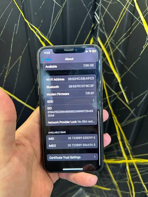 iPhone XS Gold Factory Unlock 10