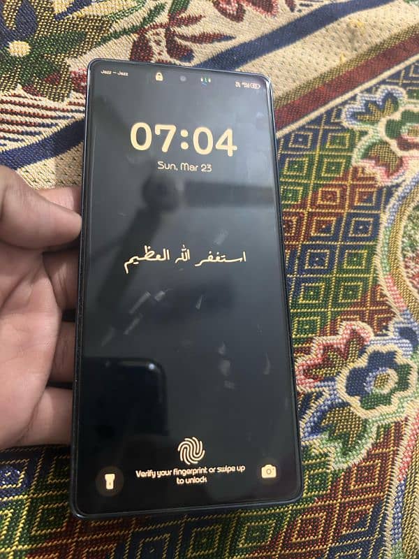 Infinix note 40 8/256 1