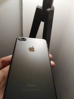 iphone 7 plus 32gb Jv approved new condition