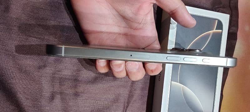 iPhone 16 pro max non PTA mint condition urgent up for sale 2