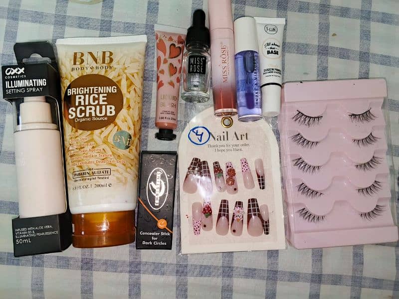 makeup deal ( all new) 1