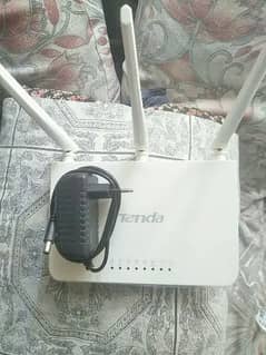 Tenda 3 antenas Router wifi