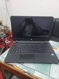 Hp pavilion Touch Laptop 8Gb ram 650gb hard