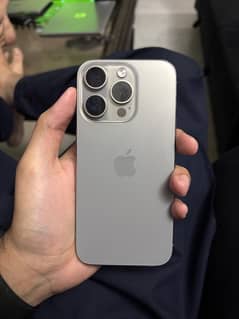 Iphone 15 Pro - Natural Titanium