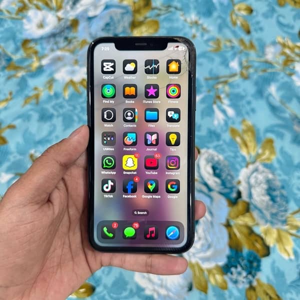 iPhone 11 Black 64gb Non PTA Exchange Possible 0