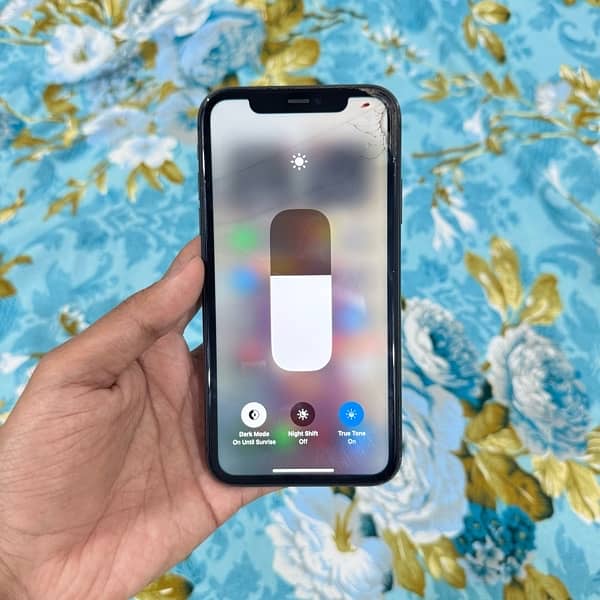 iPhone 11 Black 64gb Non PTA Exchange Possible 3
