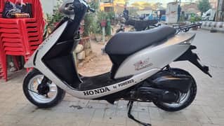 HONDA DIO EFI JAPANESE SCOOTY