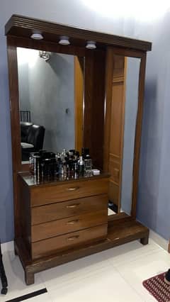 Long Mirror Dressing Table