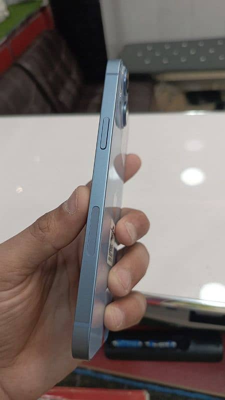 14 plus jv 128 gb Health 100 2