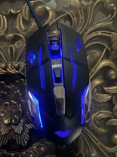 AULA Gaming S20 gaming mouse with side buttons