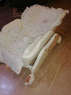 Manten Rolling n Swing bed